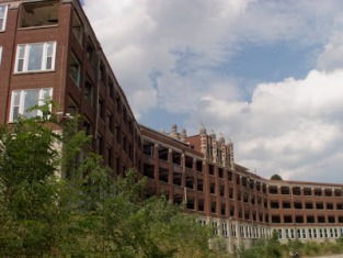 Госпиталь Вейверли Хиллз, Вэйвирли Хиллс или Уэверли Xиллс